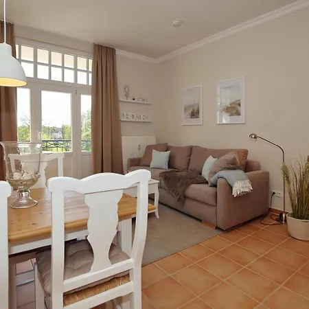 Haus Am Park 33 * Ostseebad Kühlungsborn