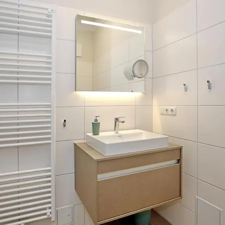 Haus Am Park 33 * Ostseebad Kühlungsborn