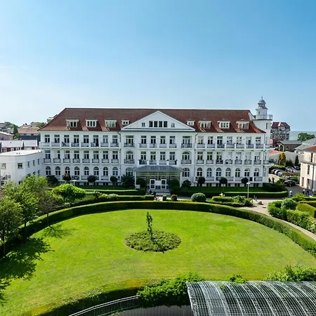 Haus Am Park 33 דירה Ostseebad Kühlungsborn